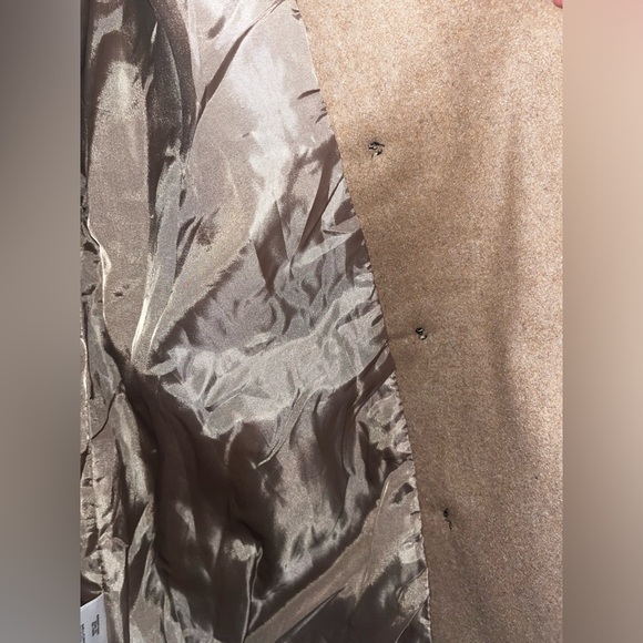 Camel 🐪 pea coat - Picture 8 of 9